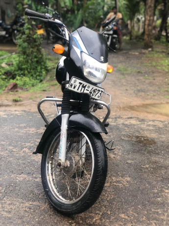 bajaj-ct100-2007-big-0