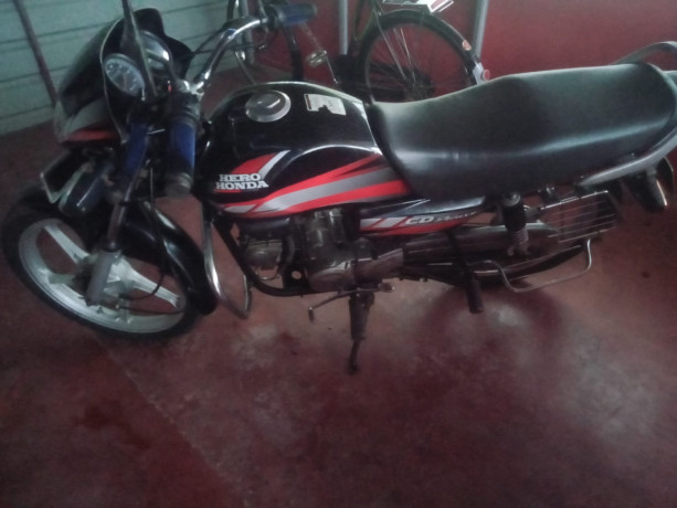 hero-honda-dawn-2011-big-3