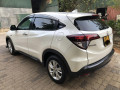 honda-vezel-2014-small-3