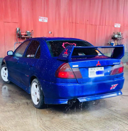 mitsubishi-lancer-ck1-1998-big-3