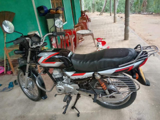 bajaj-platina-2009