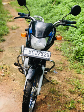 bajaj-ct100-2015-big-0