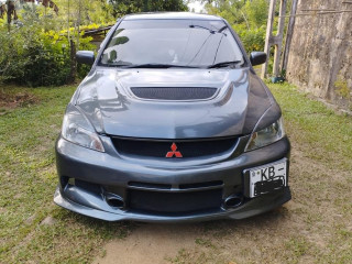 mitsubishi-lancer-cs1-2005