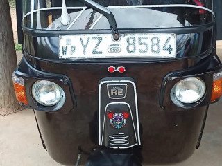 bajaj-4-stroke-three-wheel