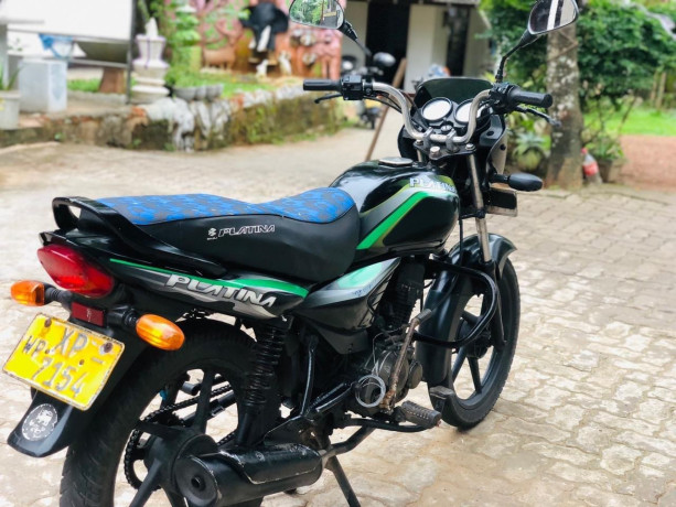 bajaj-platina-2012-big-1