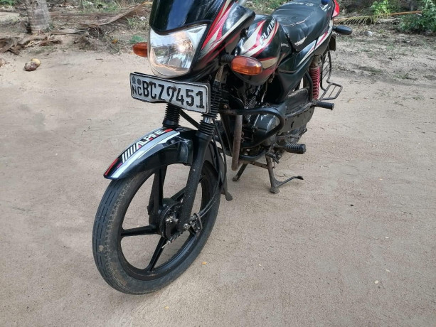 bajaj-platina-100es-2015-big-0