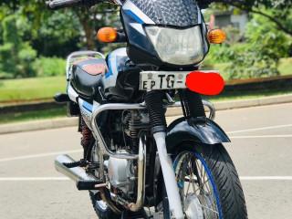 bajaj-ct100