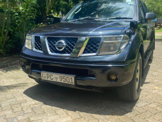 nissan-navara-2007