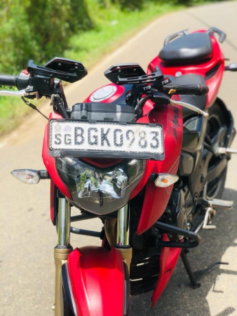tvs-apache-200-big-0