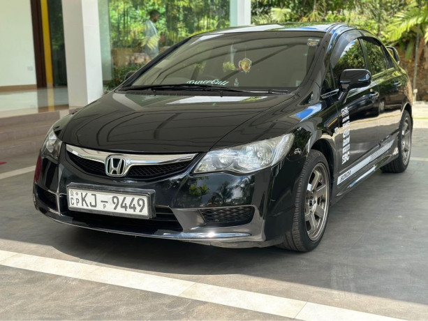 honda-civic-fd1-2008-big-1