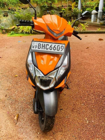 honda-dio-2018-big-0