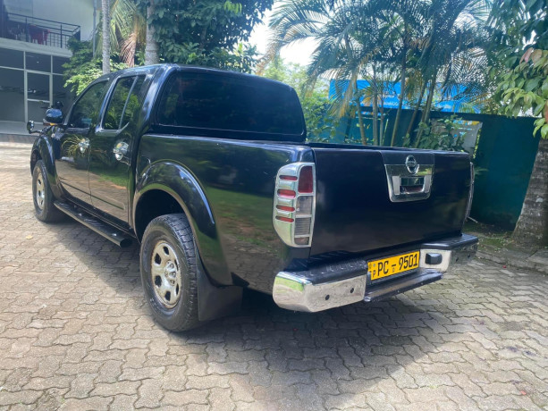 nissan-navara-outlow-2007-big-2