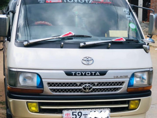 toyota-hiace-lh-103-1993