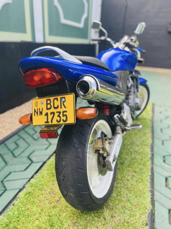 honda-hornet-250-ch110-2014-big-2