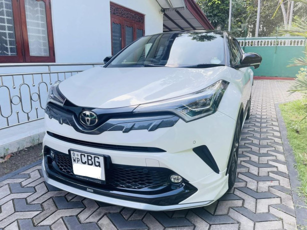 toyota-chr-2018-gt-turbo-big-0