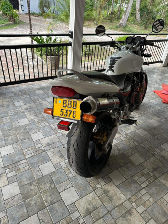 honda-hornet-ch130-2015-big-2