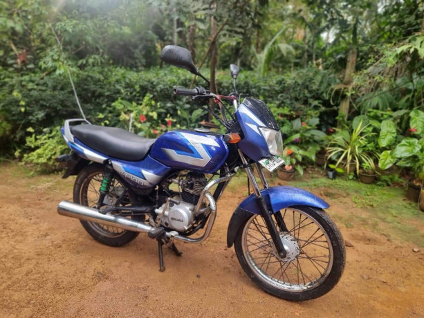 bajaj-ct100-2005-big-1