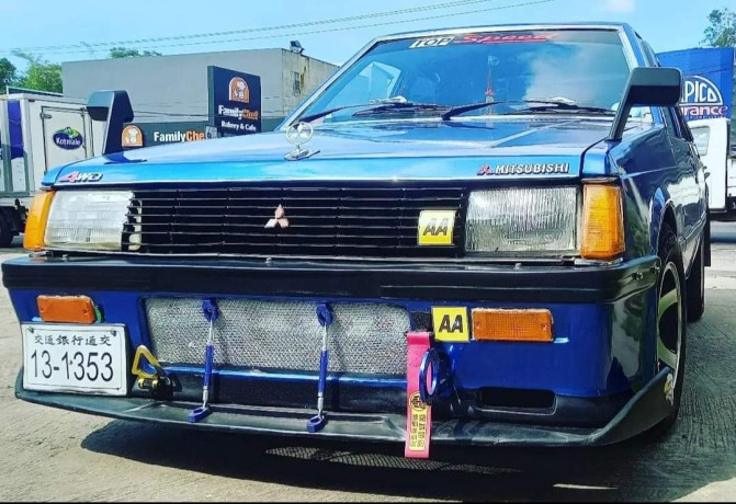 mitsubishi-lancer-box-1983-big-2
