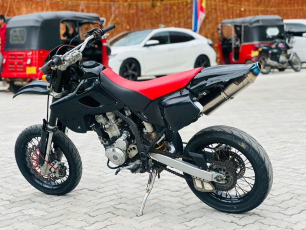 kawasaki-dtracker-unregistered-big-1
