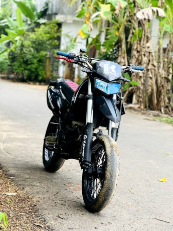 kawasaki-dtracker-x-unregistered-big-0