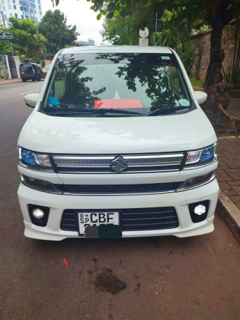 suzuki-wagon-r-fz-big-0