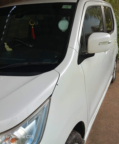 suzuki-wagon-r-2014-big-2