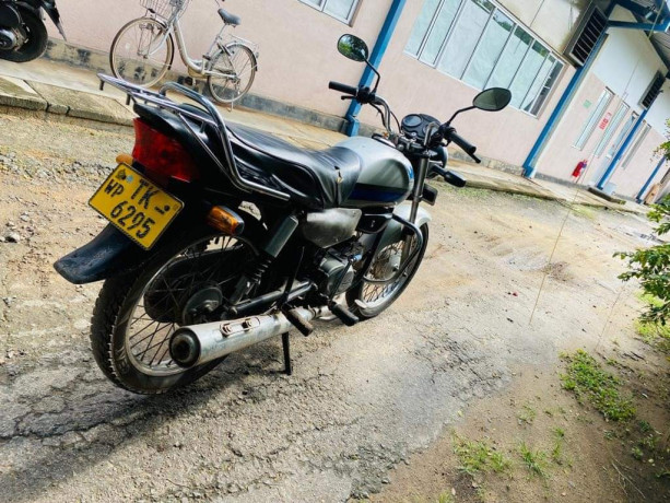 hero-honda-cd-dawn-2007-big-3