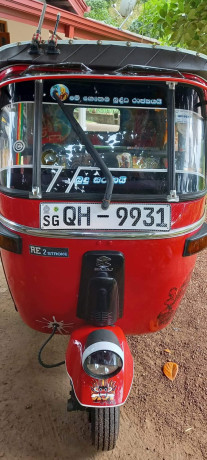 bajaj-2-stroke-three-wheel-big-0