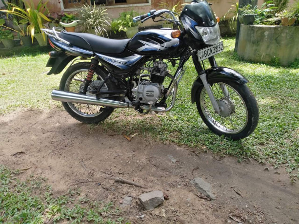 bajaj-ct100-2015-big-1