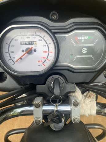 bajaj-platina-100es-2018-big-4