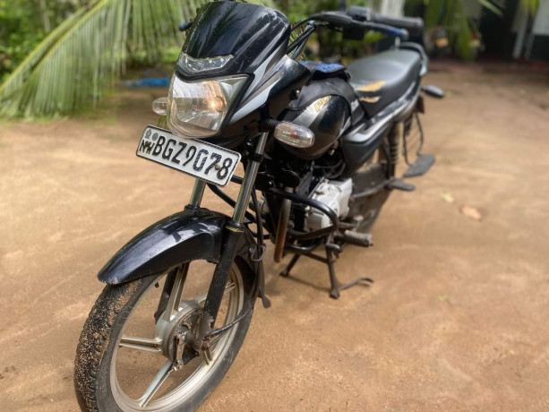 bajaj-platina-100es-2018-big-0