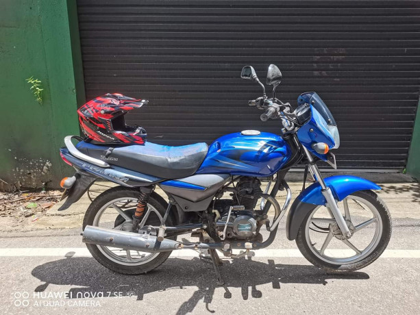 bajaj-platina-2009-big-1