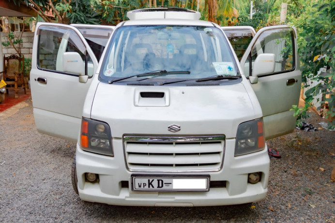 wagon-r-version-v-turbo-big-0
