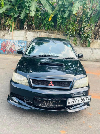 mitsubishi-lancer-cs1-2002-big-0