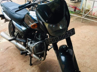 bajaj-ct100-2014