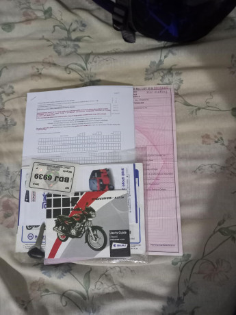 bajaj-discover-125st-2015-big-4