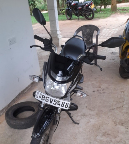 bajaj-platina-100es-2018-big-0