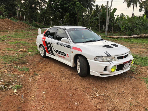 mitsubishi-lancer-ck2-big-0