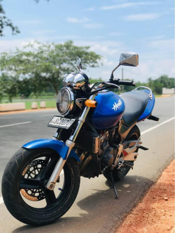 honda-hornet-ch115-2015-big-4