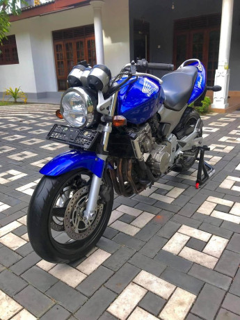 honda-hornet-600-unregistered-big-1