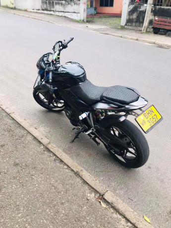 bajaj-pulsar-ns200-2019-big-4