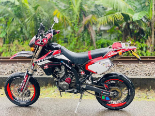 Kawasaki dtracker 250 2019