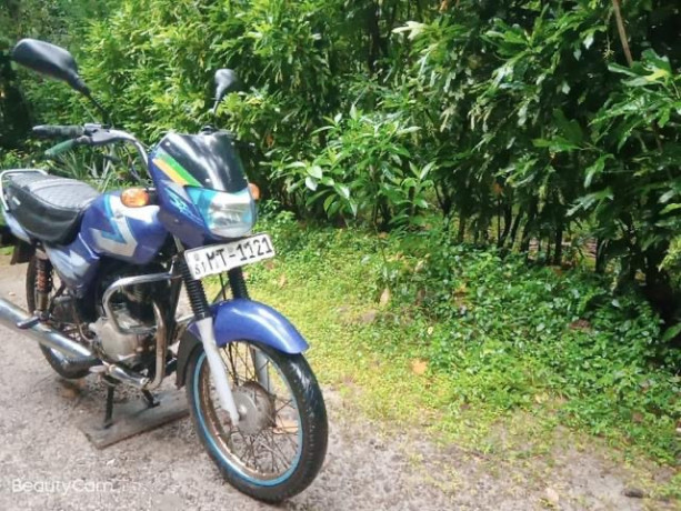 bajaj-ct100-2005-big-0