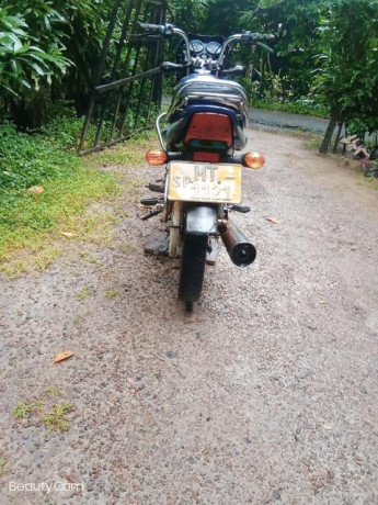 bajaj-ct100-2005-big-1