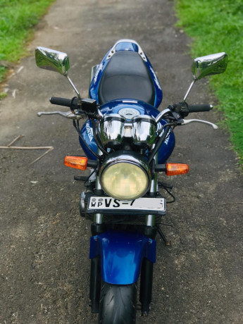 honda-hornet-ch150-2009-big-0