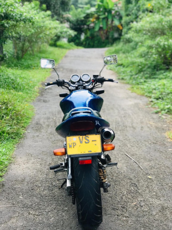 honda-hornet-ch150-2009-big-3