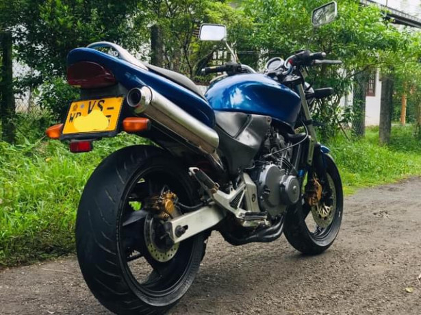 honda-hornet-ch150-2009-big-2