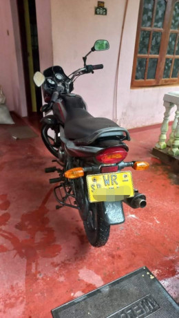 bajaj-platina-100-2011-big-3