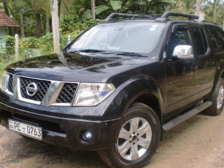 nissan-navara-aventura-2008