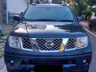 nissan-navara-outlaw-2007